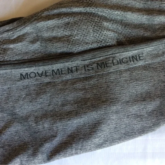 Lululemon Swiftly Tech Racerback Tank ~ Size 6 - Picture 7 of 8